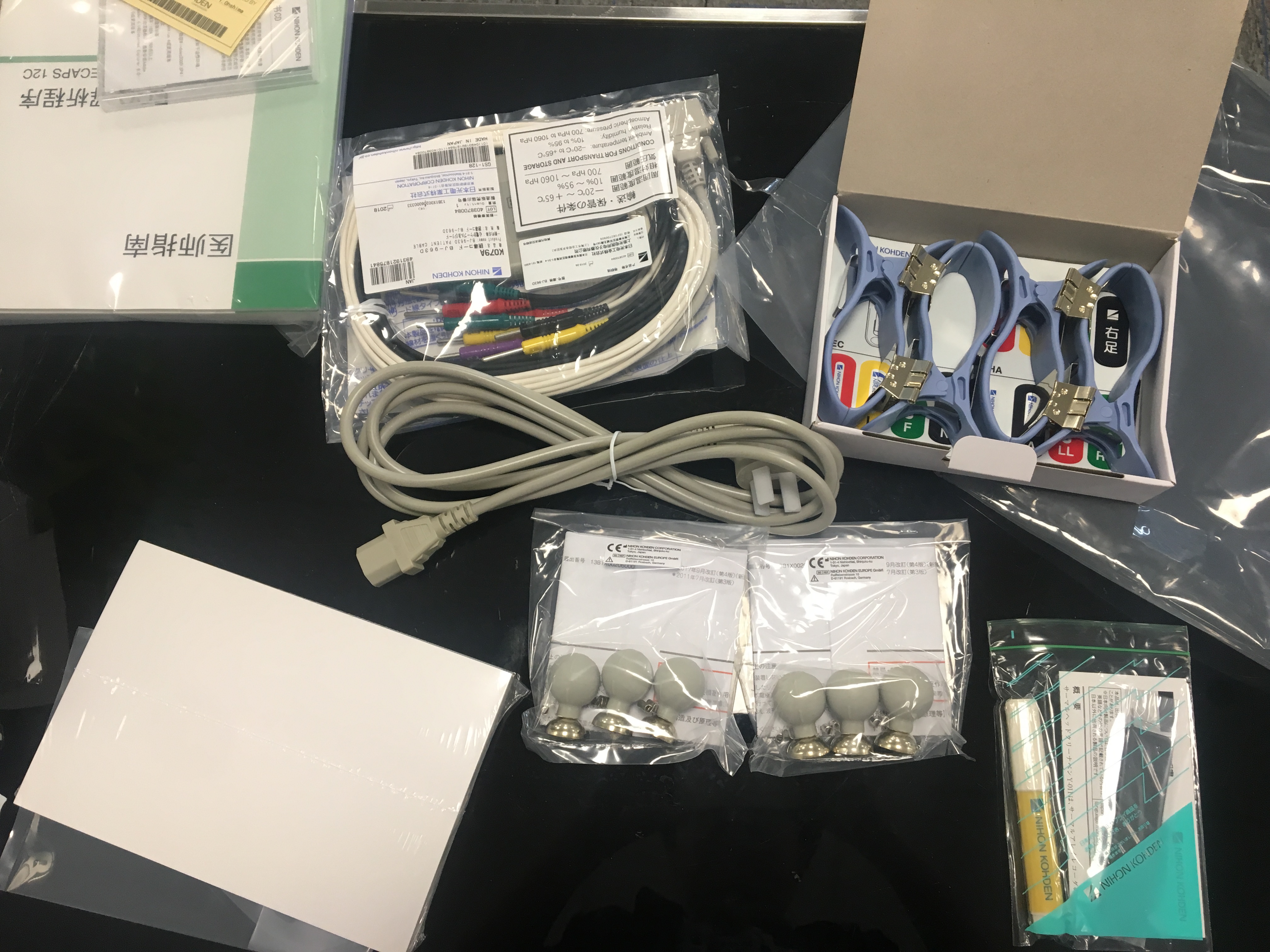 光电心电图机  吸球    肢体夹 导联线